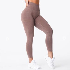 NVGTN Cocoa size M SOLDOUT